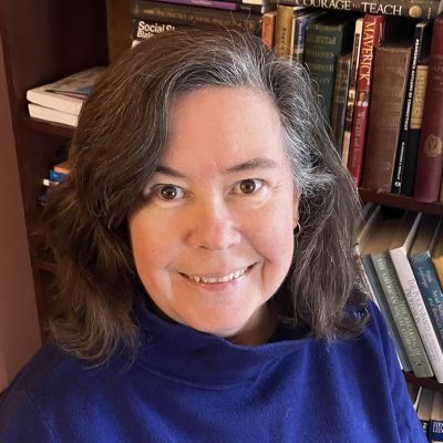 Anne_Foley Headshot